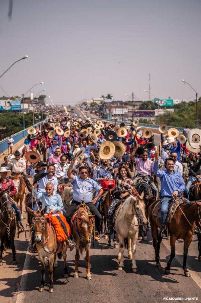 Cavalgada de Abertura da Expojipa 2023: Celebrando a tradição no coração de Ji-Paraná